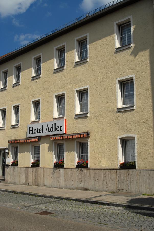 Adler Treuchtlingen 호텔 외부 사진